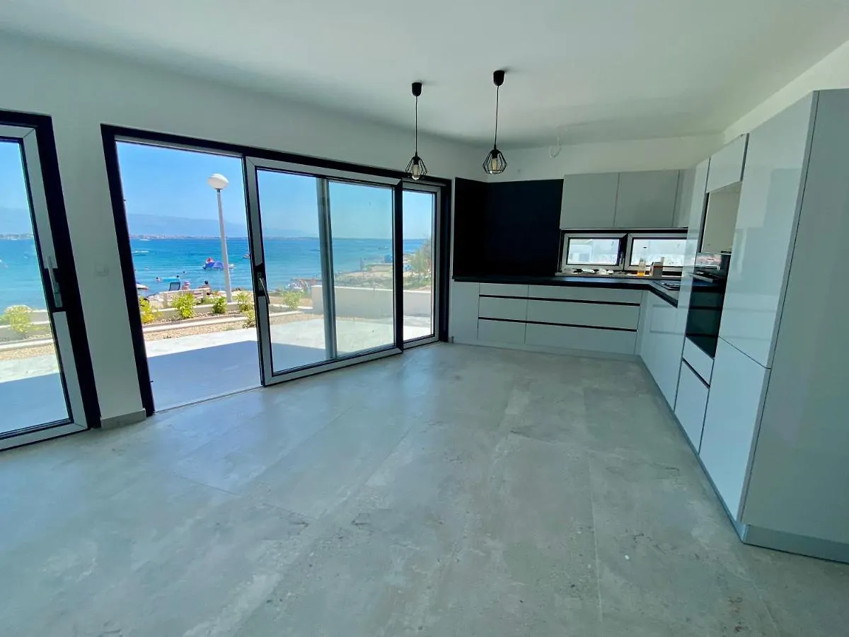 Luxury Beach Villa Vir / Apartments 克罗地亚