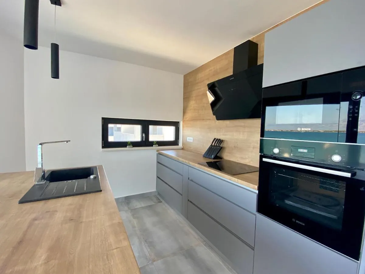Luxury Beach Villa Vir / Apartments