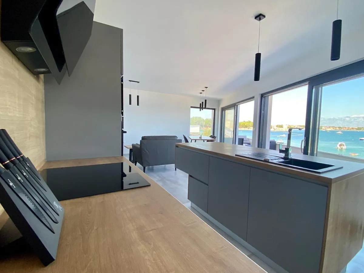 Luxury Beach Villa Vir / Apartments