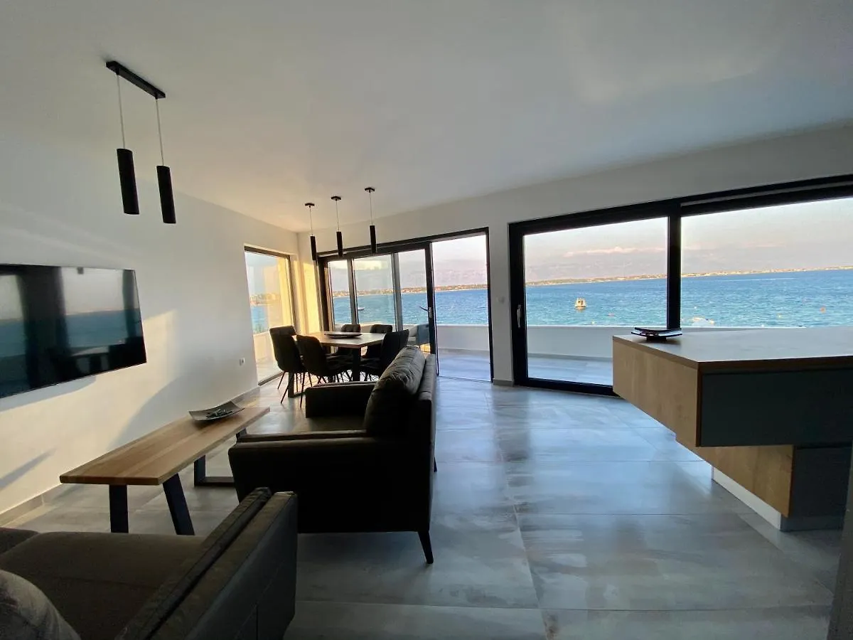 Luxury Beach Villa Vir / Apartments 0*,