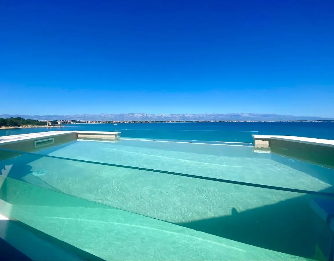 Luxury Beach Villa Vir / Apartments