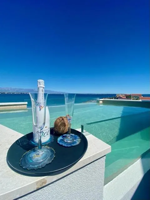 Luxury Beach Villa Vir / Apartments